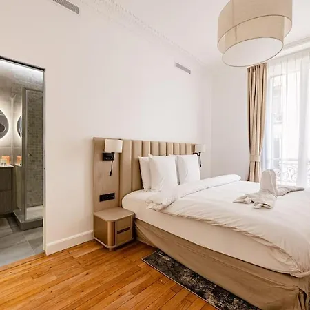 Apartment Amazing # Champs Elysees # 8 # Ac