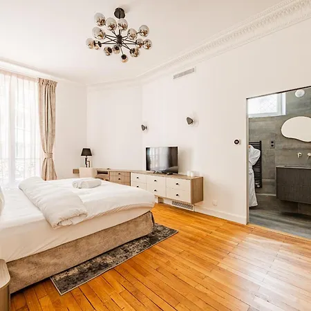 Apartamento Amazing # Champs Elysées # 8 # Ac París